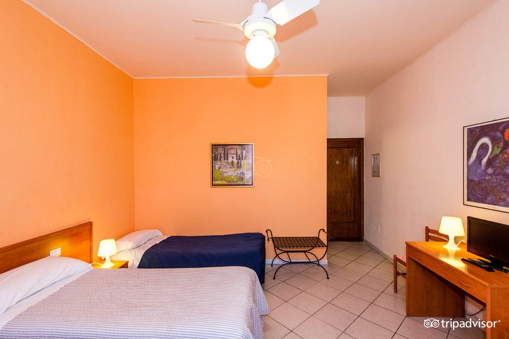 Hotel Leopolda Florencia Exterior foto