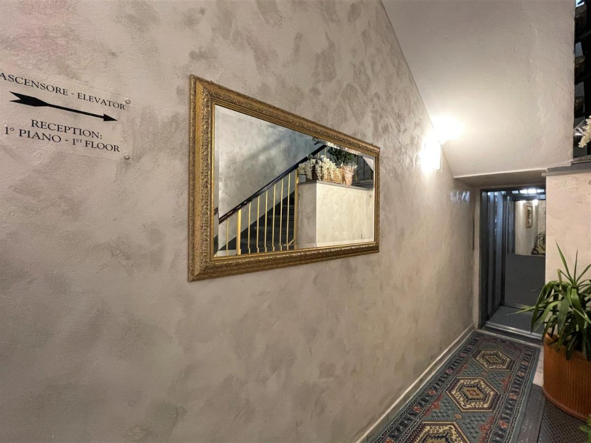 Hotel Leopolda Florencia Exterior foto
